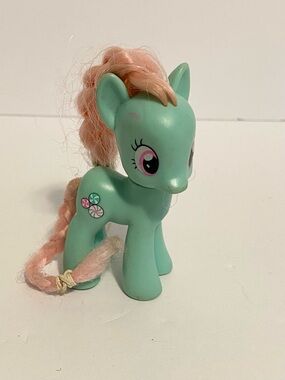 Hasbro My Little Pony G4 Minty MLP 3" Brushable Toy Figure